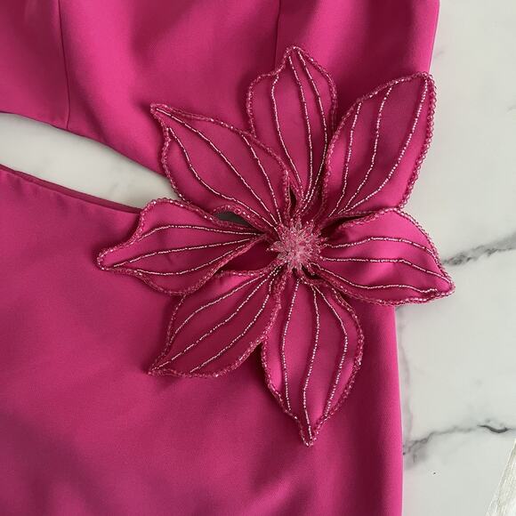 PatBo Flower Appliqué Cut-Out Mini Dress Pink Sz 6 Feminine luxury Designer - Picture 6 of 16